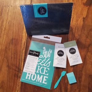 Chalk Couture Size A "Feels like Home" Chalk kit